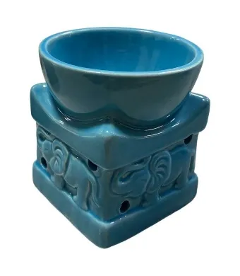 Vas de ceramica pentru aromaterapie ALBASTRU cu elefant, cod AR56D, dimensiuni: 7.5x7.5x9.5 cm