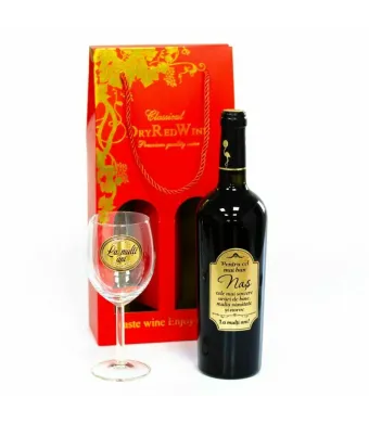 Vin personalizat cu mesaj și dedicație - La mulți ani cel mai bun naș Engros
