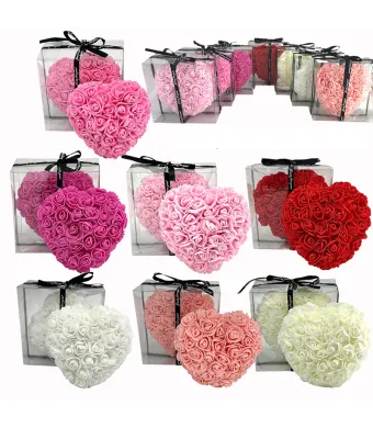 Inimă din trandafiri în cutie cadou transparentă, 16x16x10 cm, set 12 buc – en-gros
