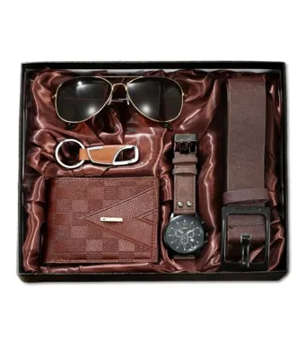 Set Cadou 5 Accesorii, Barbati, Ceas si Portofel, Aspect Clasic Business, Model Classic Geneva, Leather look, Maro Engros