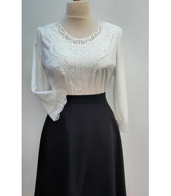 Bluza dama cu broderie alba -engros (36,38,40,42)
