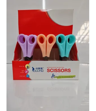Set Foarfece cu Mâner de Plastic – Diverse Culori, 24 Bucăți în Set – Vânzare Engros