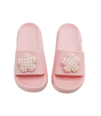 Pachet avantajos 24 perechi de papuci de vara pentru dama, modele si culori combinate, marimi 36-41, -gros