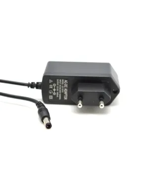 Alimentator Universal, Stabilizat, 9V cu 1A, Mufa DC 2.1mm Engros
