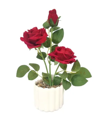 Decoratiune florala in ghiveci de plastic cu trandafir elegant de catifea 32 cm inaltime