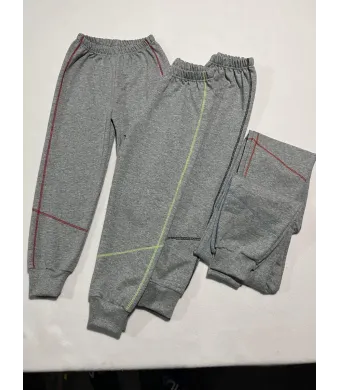 Pantaloni trening